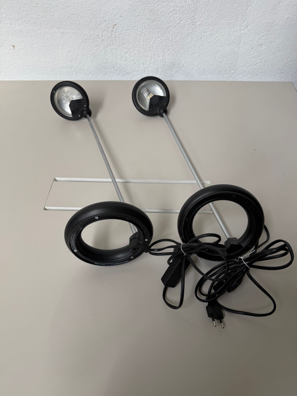 Unilux desk lamp reference 2030