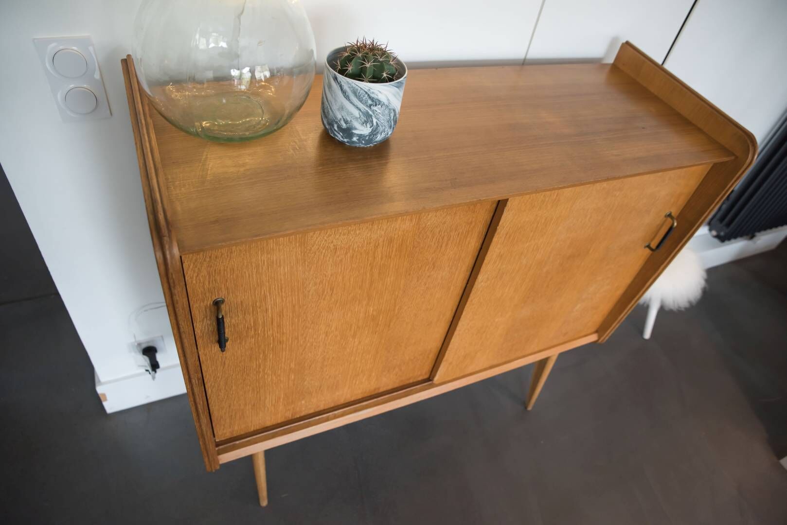 Sideboard Hutch