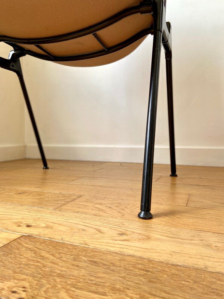 Chair DSC 106 by Giancarlo Piretti for Castelli 1970s' in beige cotton