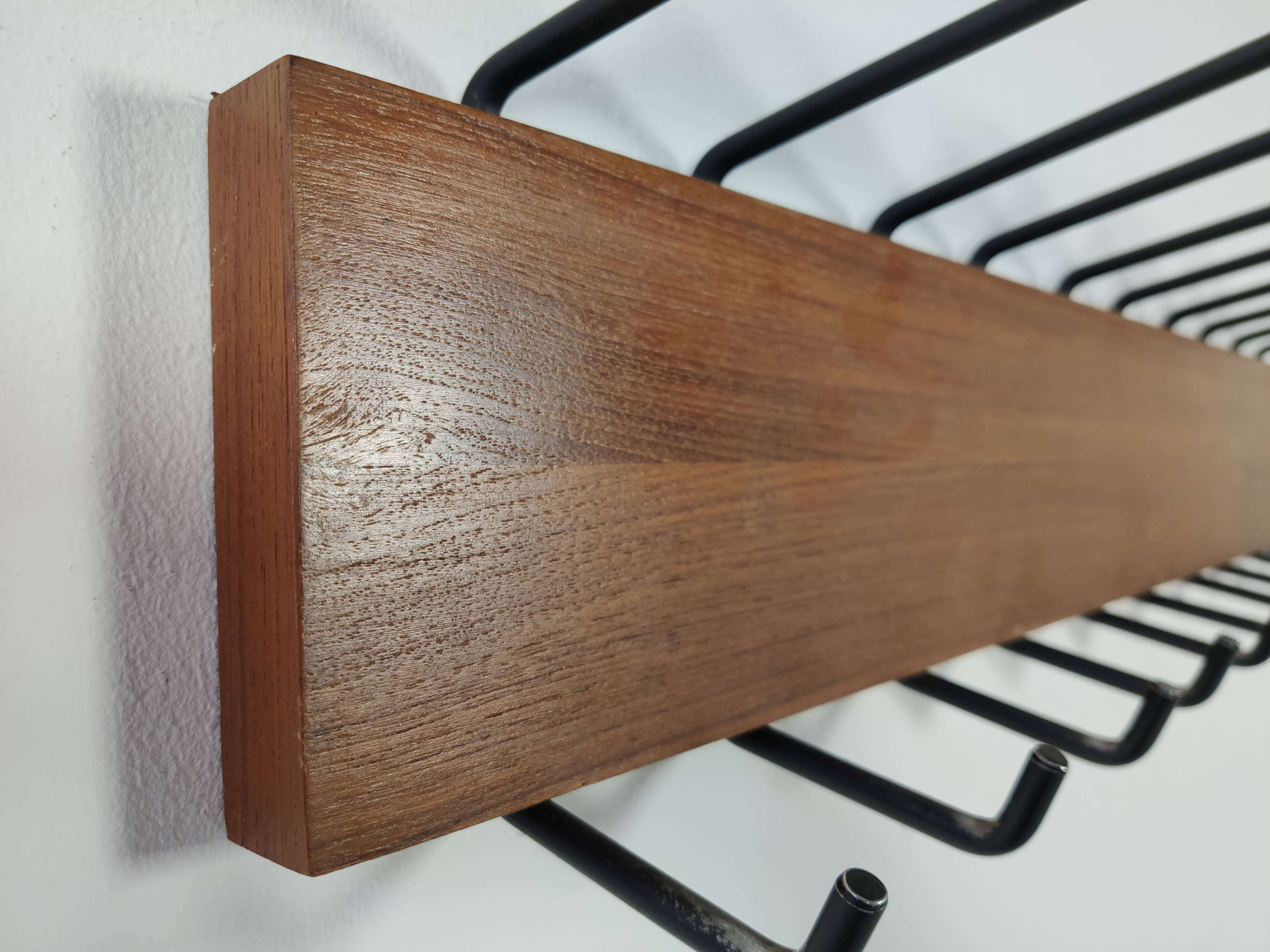 Scandinavian wall shelf in 60s teak