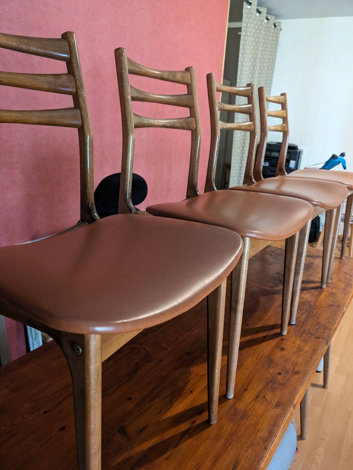 4 Stella chairs