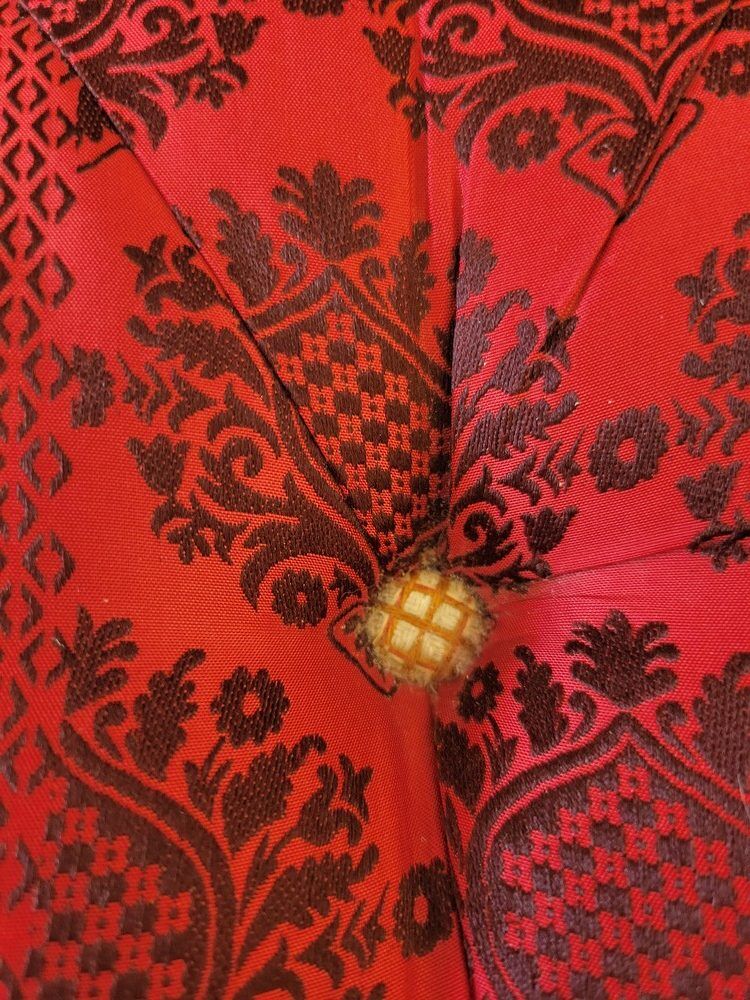 Reading chair Christian Lacroix and wall light