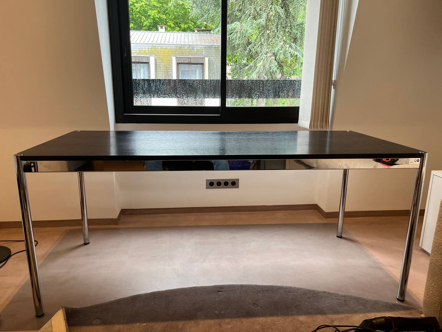 USM Haller Black Desk