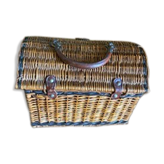 Small old child basket
