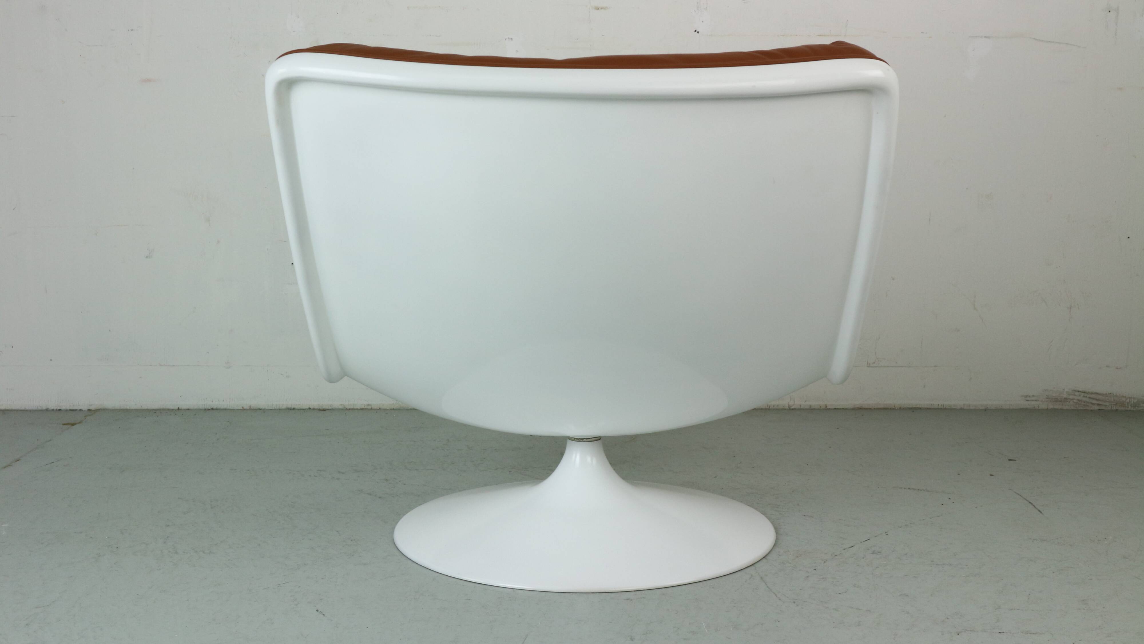No. 976 Swivel Chair by Geoffrey Harcourt for Artifort, The Netherland
