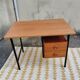 Bureau vintage en teck et métal