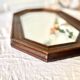 Miroir octogonal en bois foncé vintage