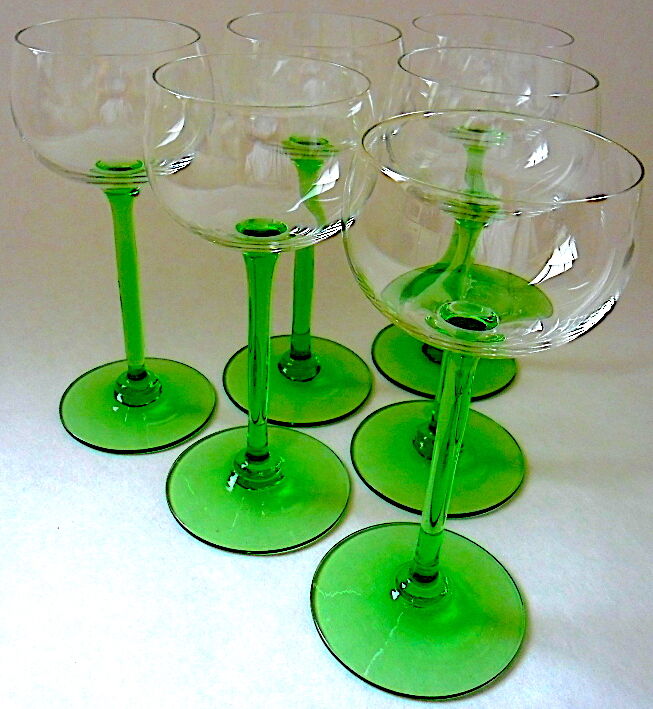 Suite de six verres à vin du Rhin en cristal
