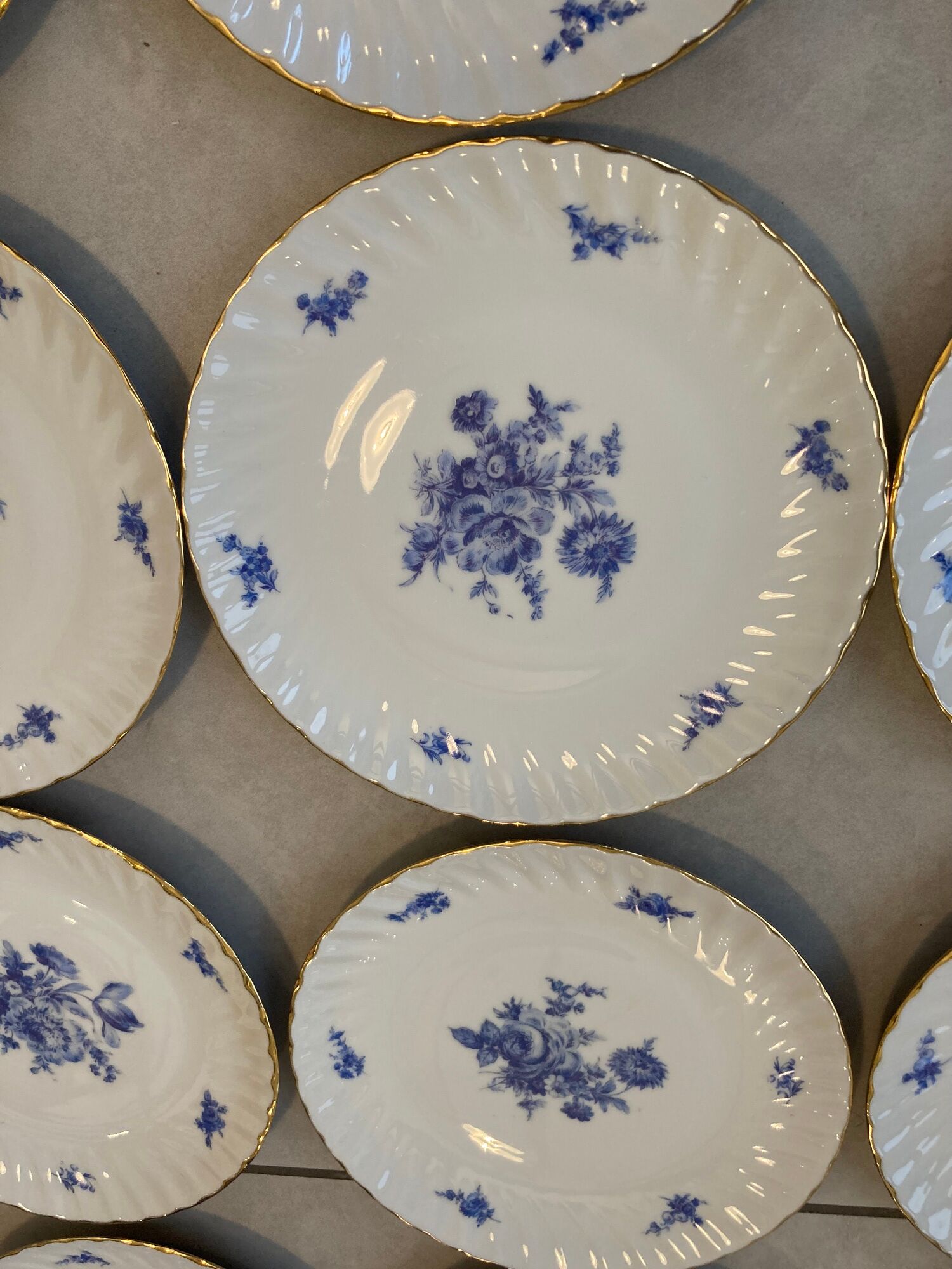 Set of 12 dessert plates blue flowers porcelain Aquitaine