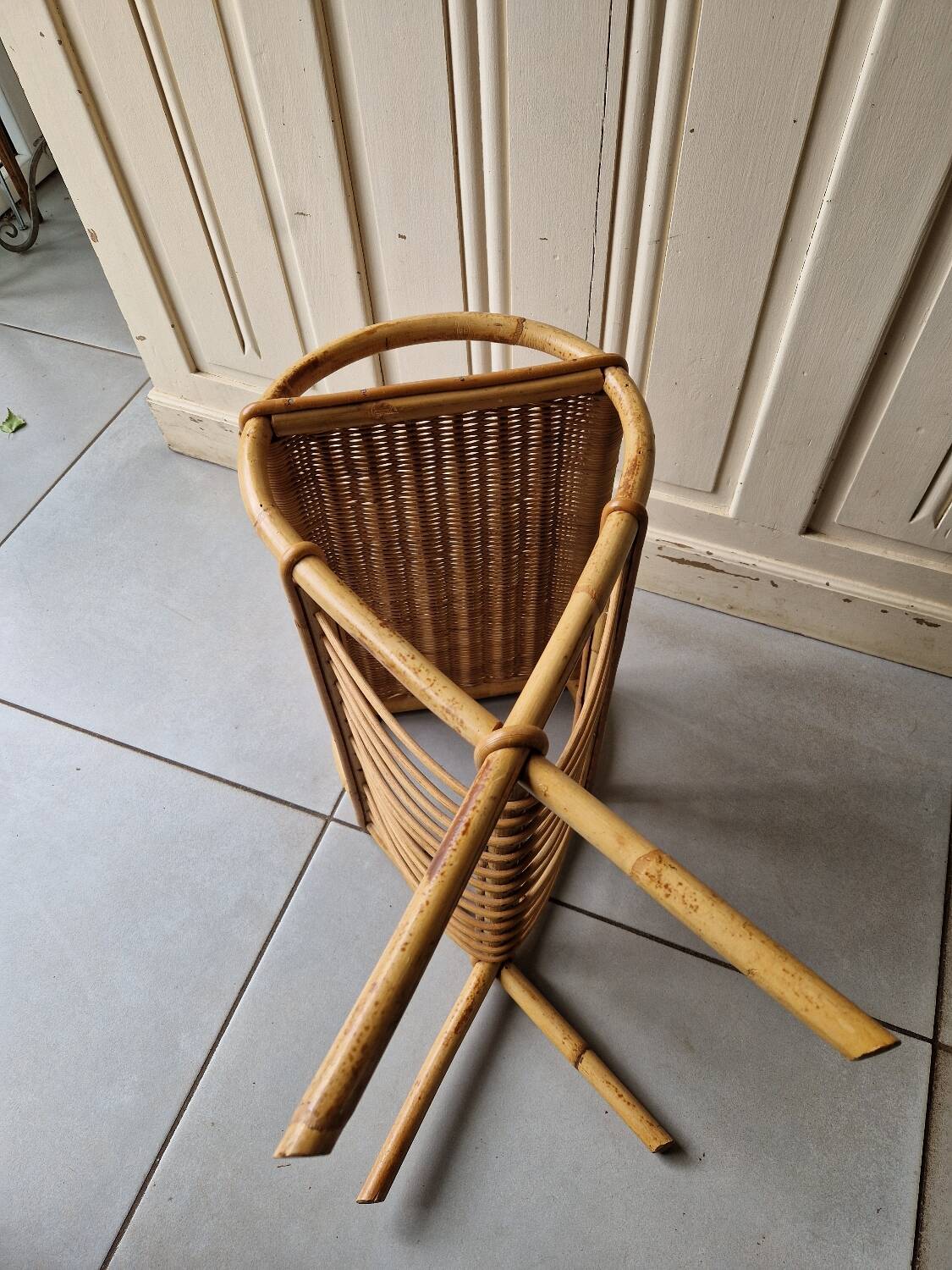 Vintage rattan magazine rack