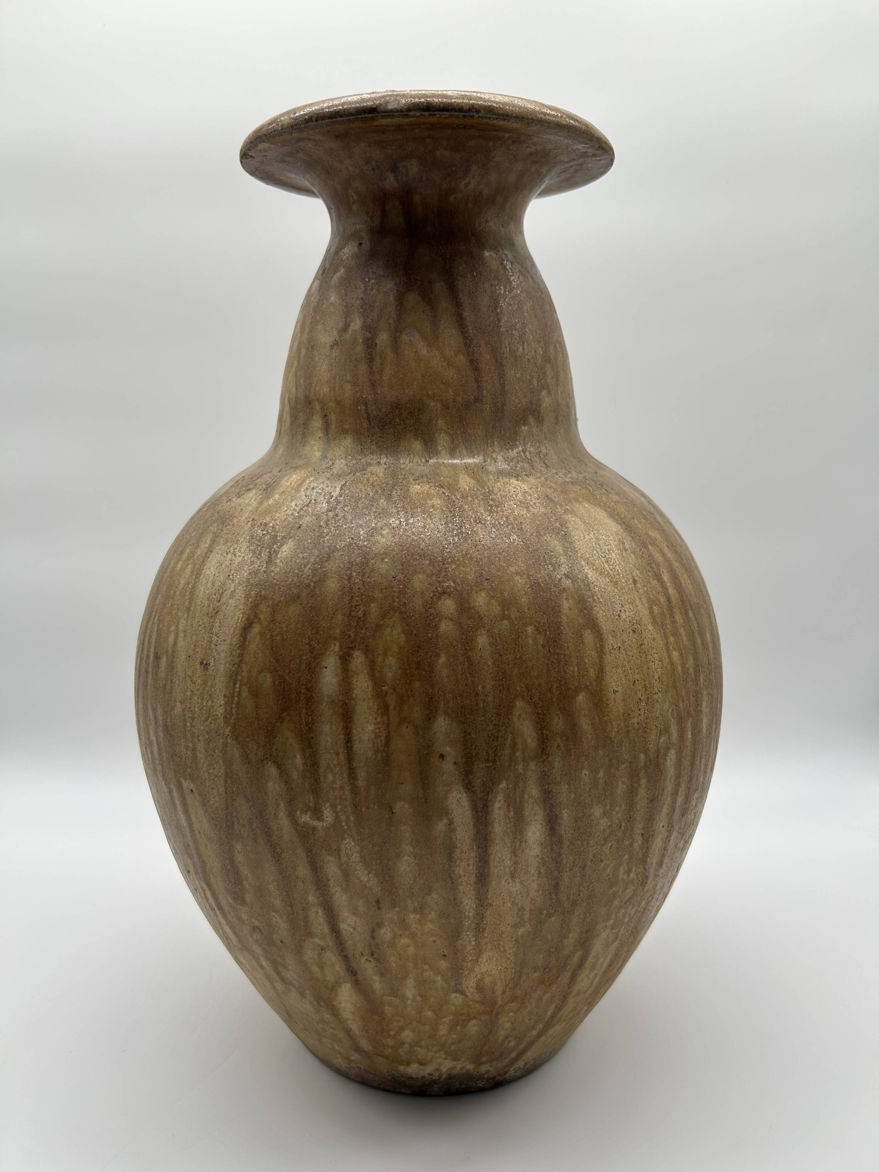 Art Deco vase signed Edgard Aubry