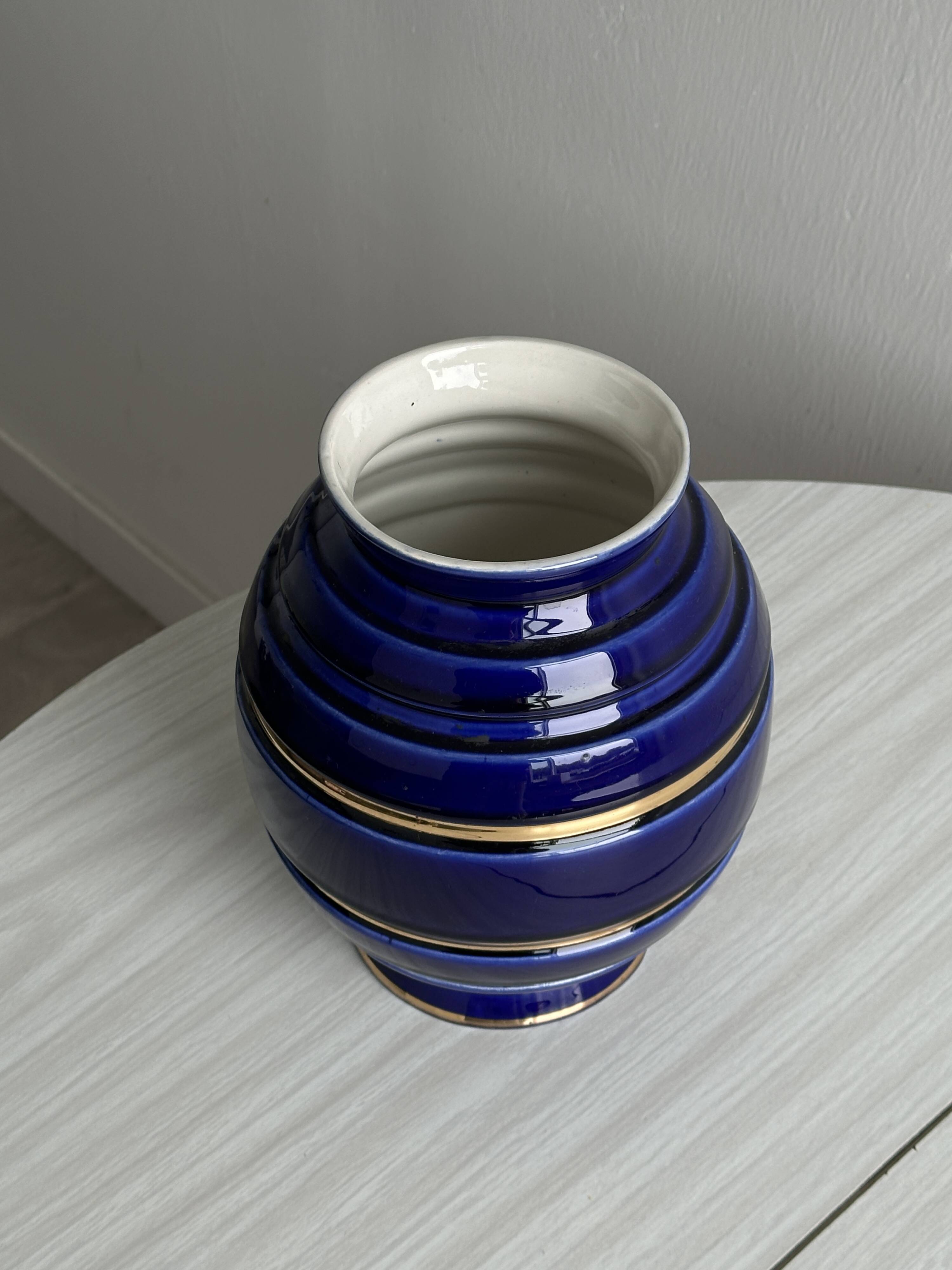 Vintage vase in shiny cobalt blue ceramic, gold edging