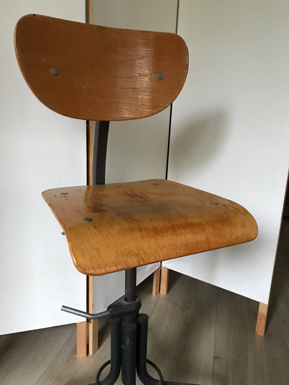 Vintage industrial workshop chair/stool in wood and metal