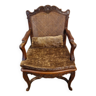 Fauteuil Louis  XV en chene