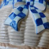 Slush pot basket of apples