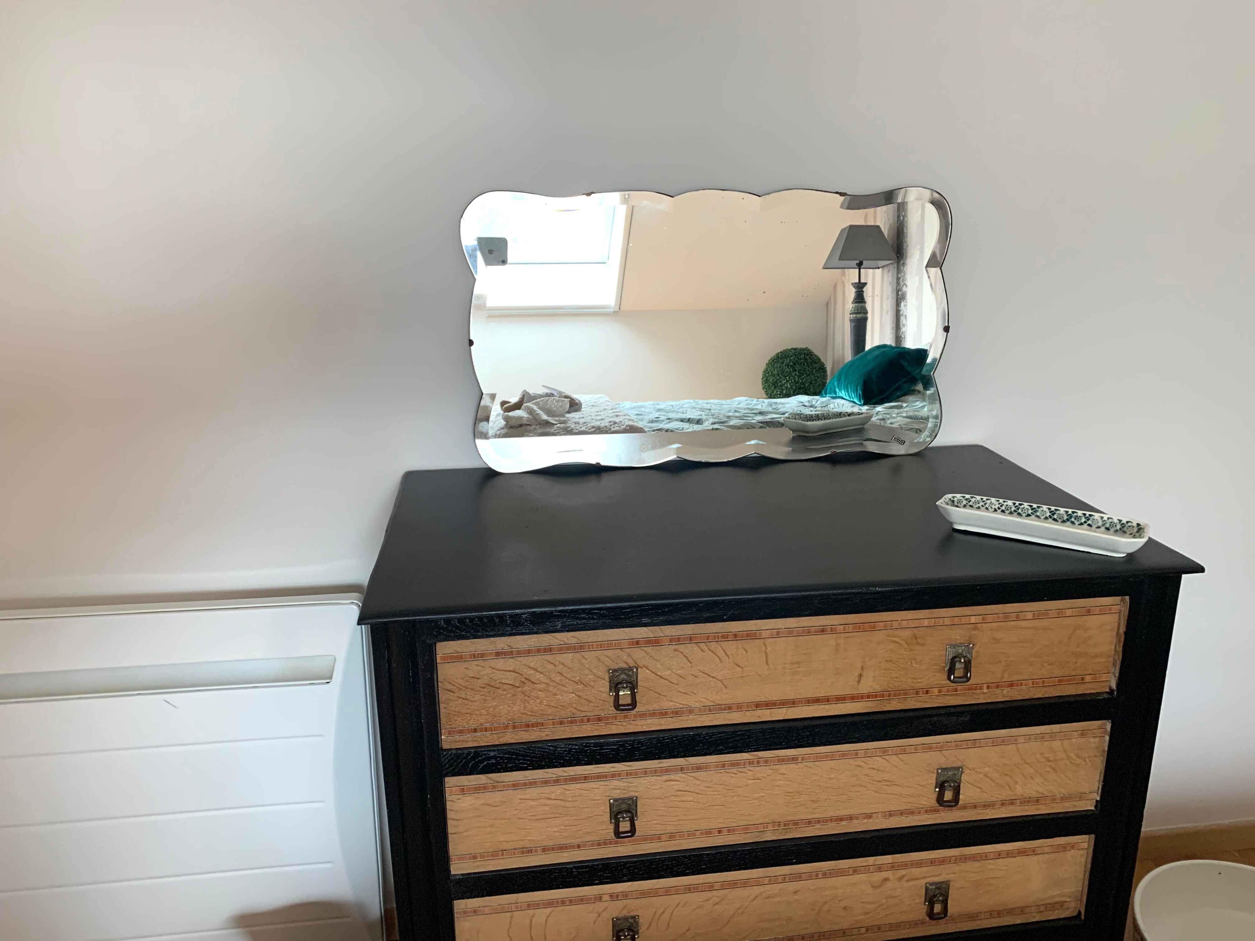 Beveled mirror year 30