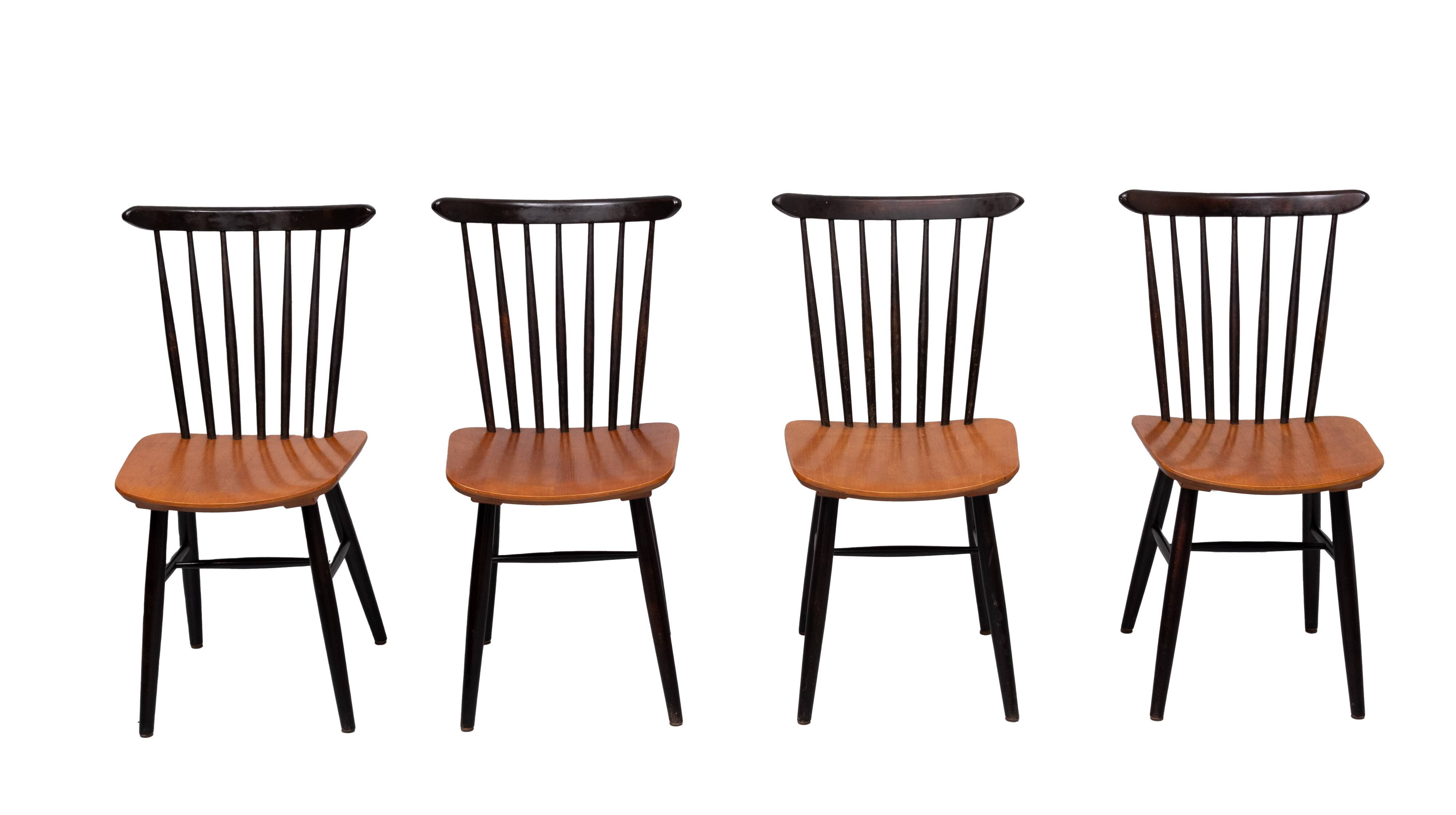 Set of 4 spindle back dining chairs 1960s holland