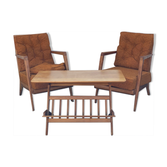 Trio of Knoll Lounge Chairs with Magazine Table.