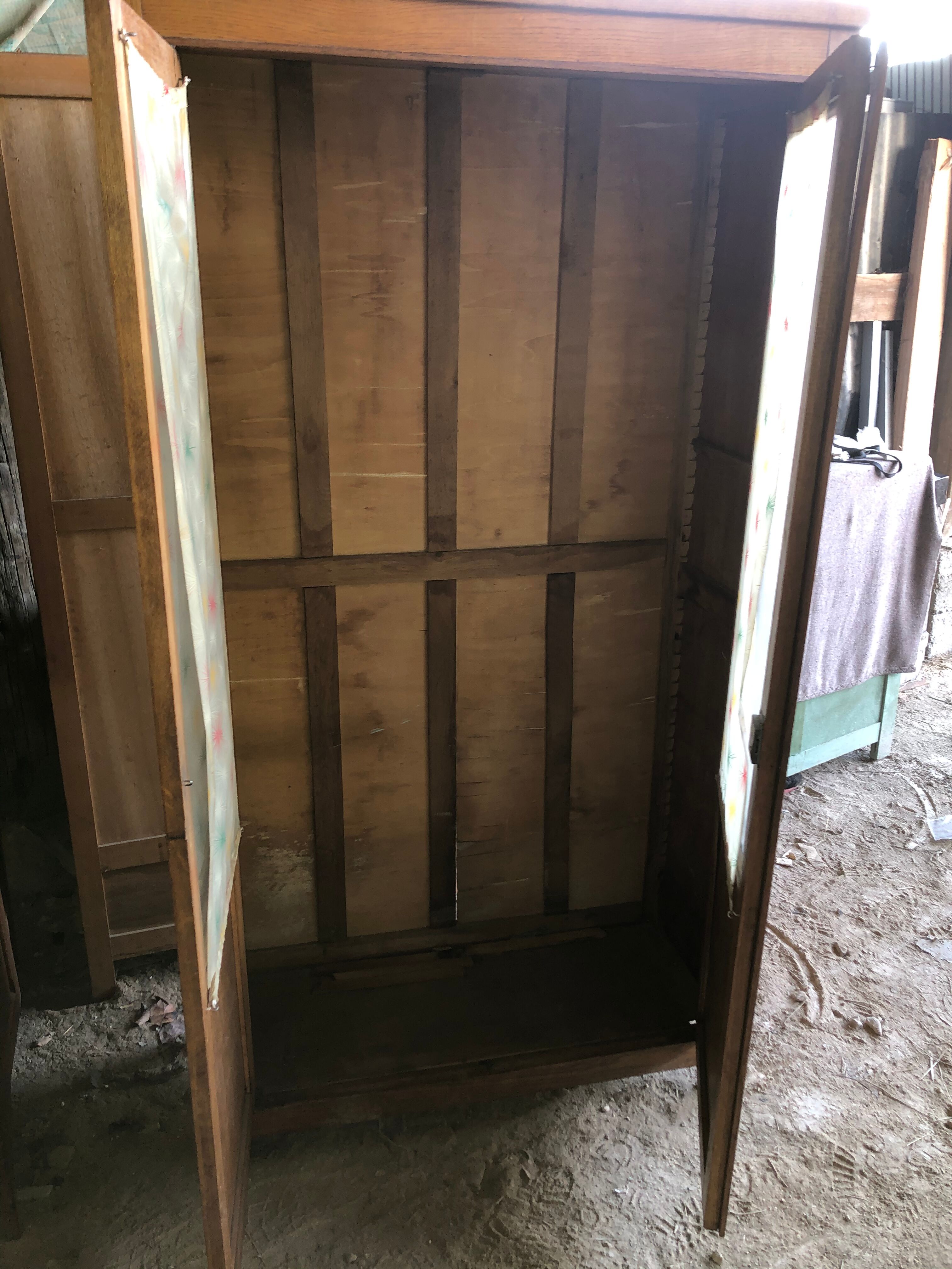 Glass-glazed Parisian wardrobe