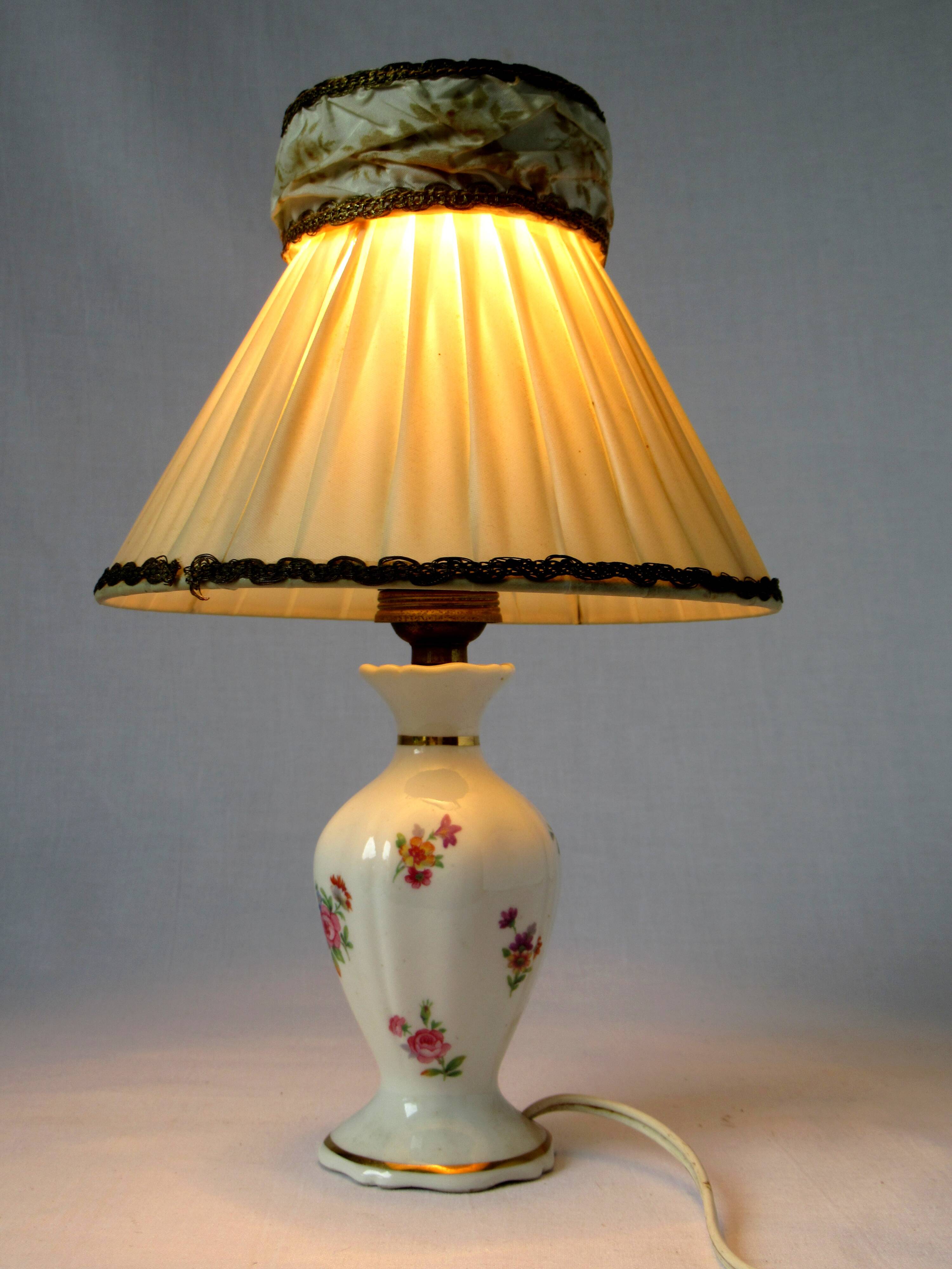 Bedside lamp