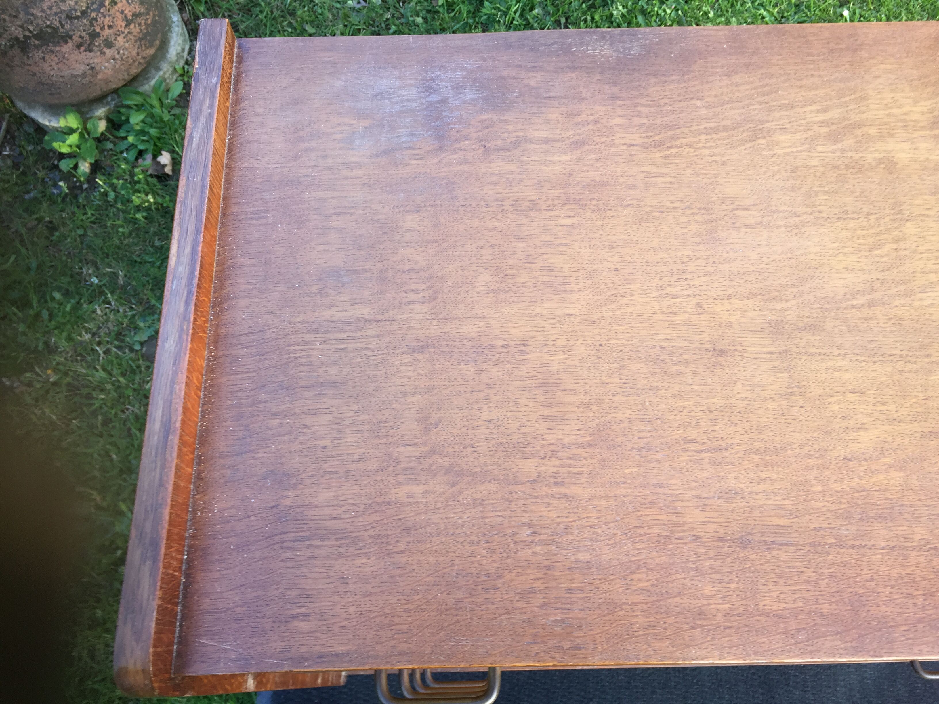 Commode vintage à pieds compas en chêne