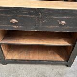 Early 20th century bar counter