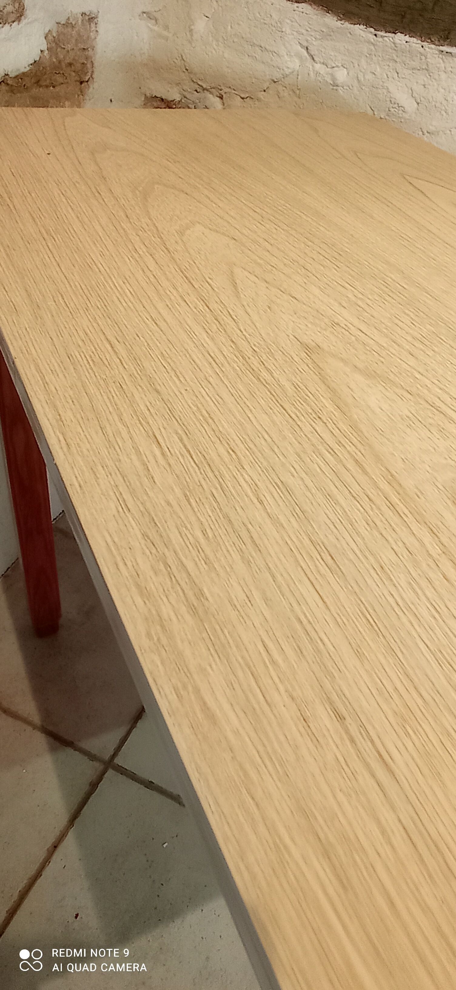 Bureau ou table d'appoint en formica