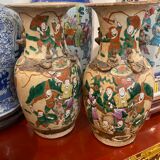 Pair of chinese vases
