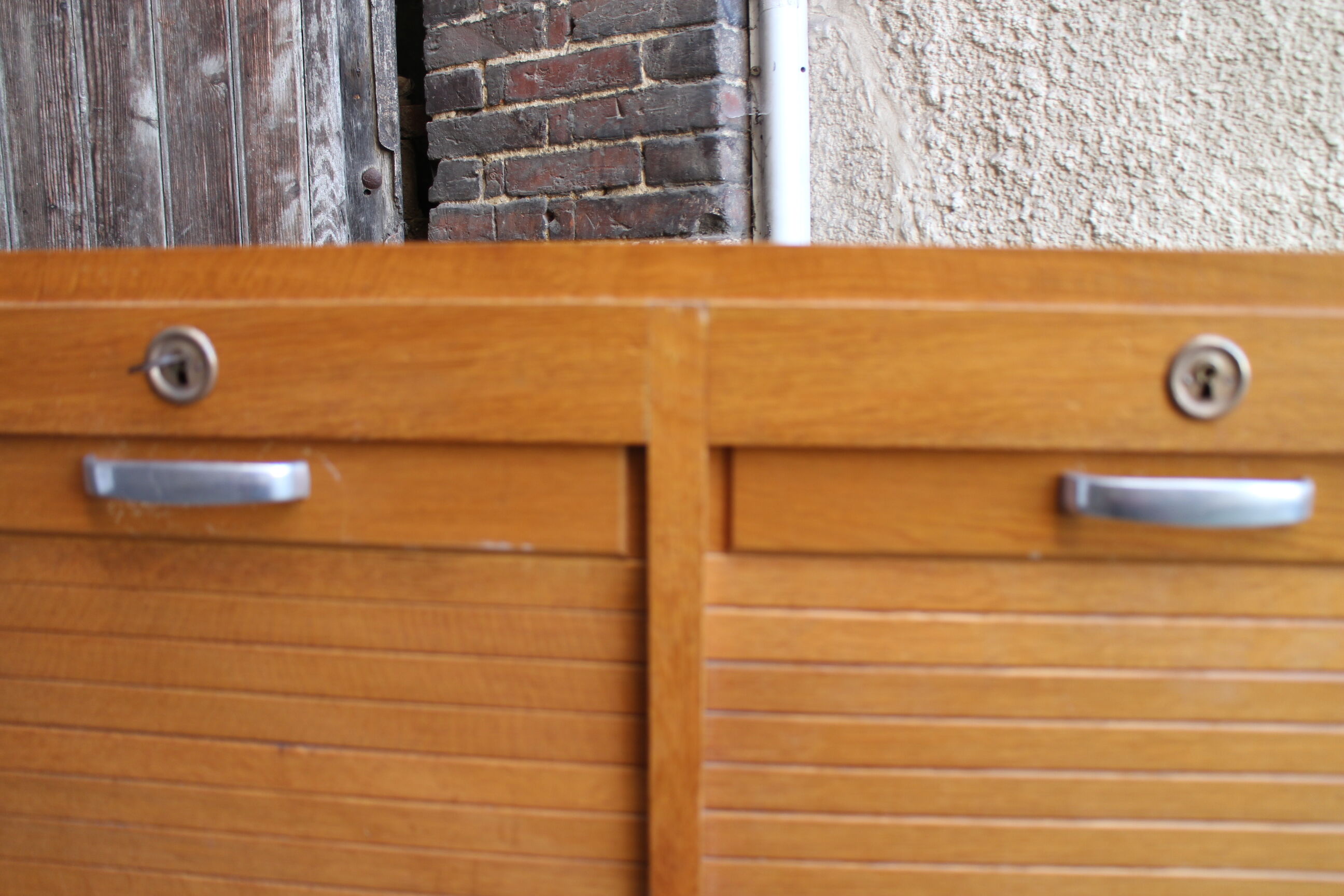 Double curtain binder