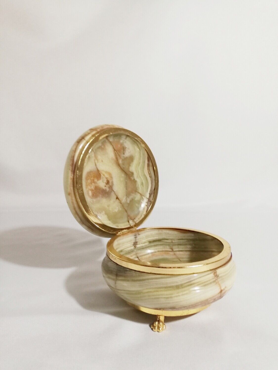 Alabaster jewelry box