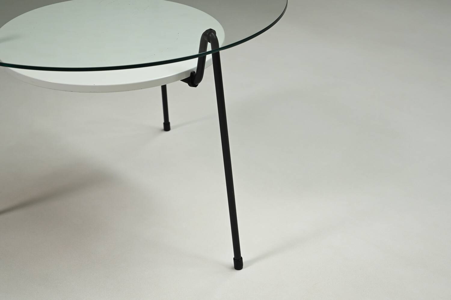 535 “Mug” table by Wim Rietveld for Gispen, 1950s The Netherlands.