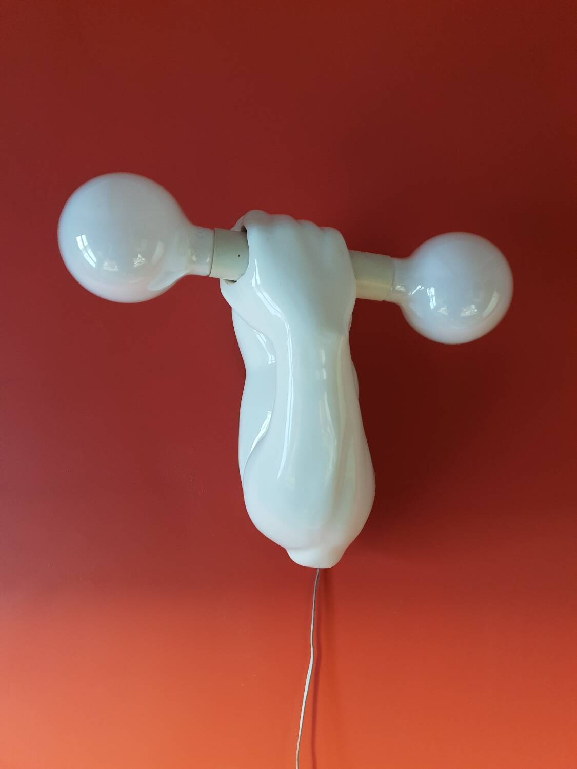 Applique biceps en céramique 1980
