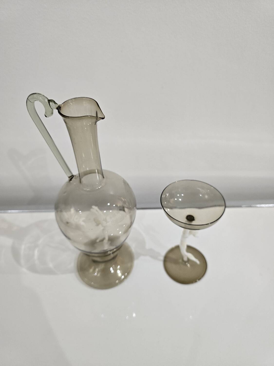 Bimini liqueur service