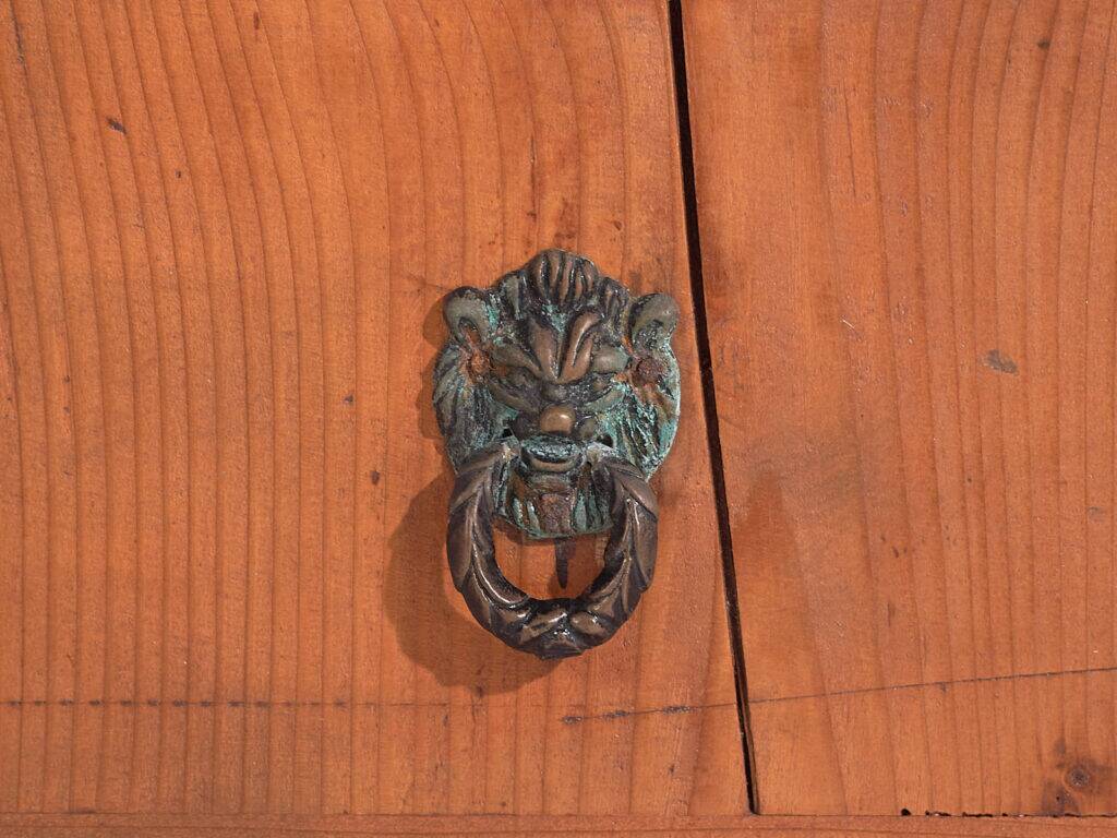 Ancient kodansu in Japanese cedar with compartments and lower drawer, early Taishō-Showa (circa 1915-1945) #24