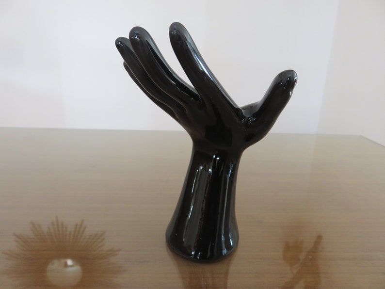 Black porcelain baguier hand 70s