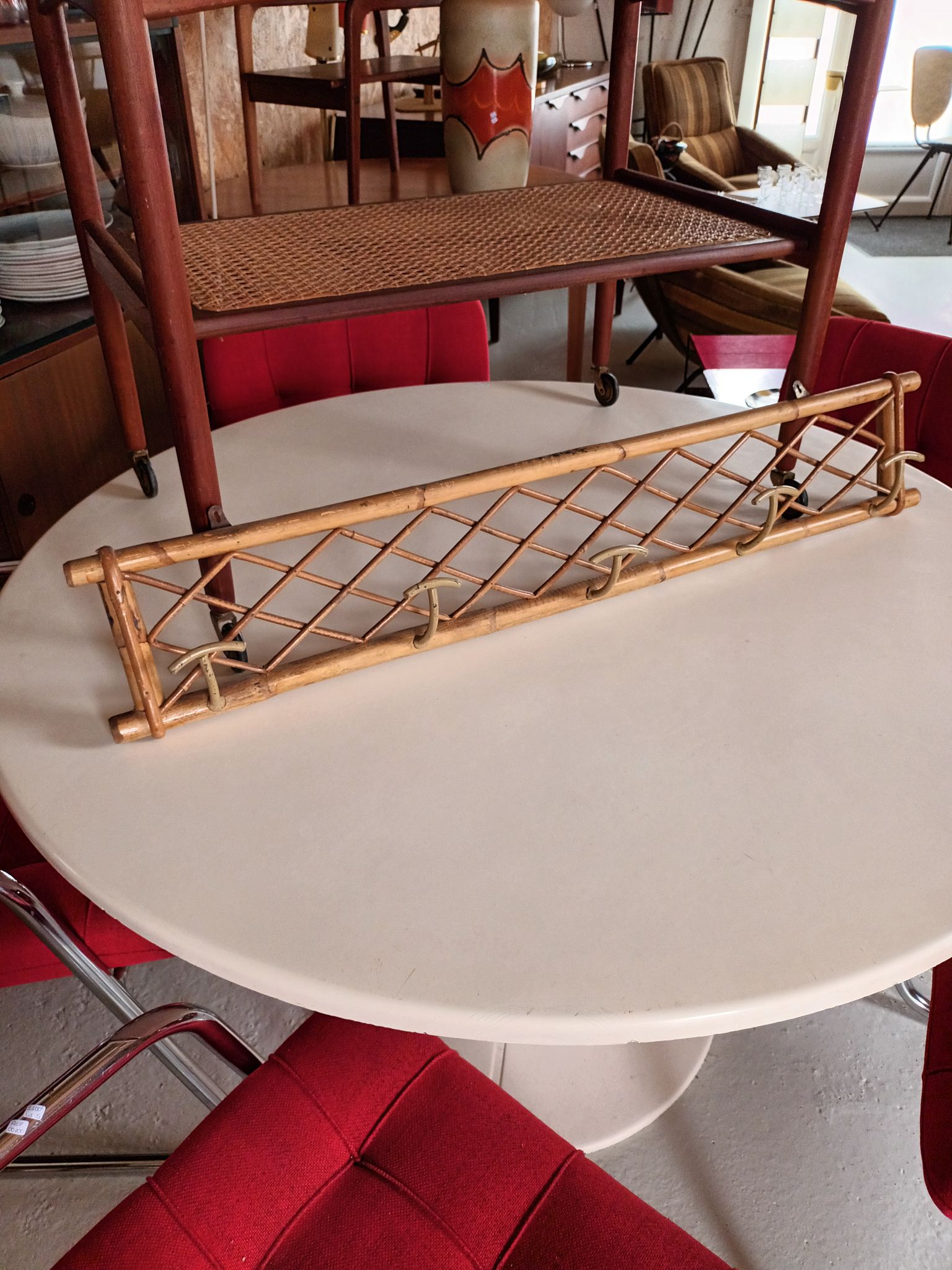 Patère en rotin vintage