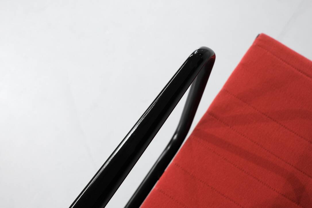 "EA 117" armchair by Charles and Ray Eames for ICF USA 1969.