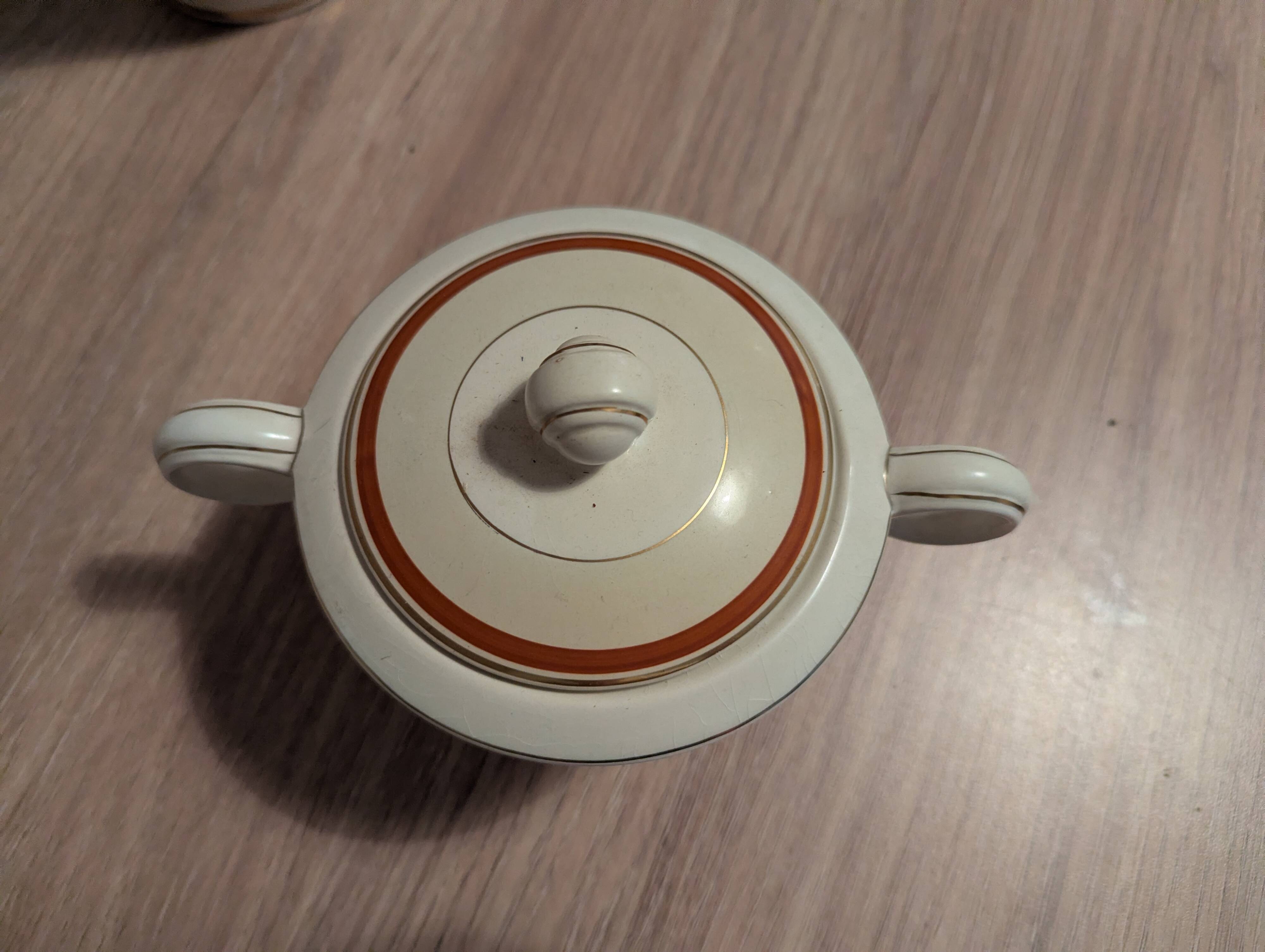 Large Longchamp set in France in earthenware Tea service, serving pieces