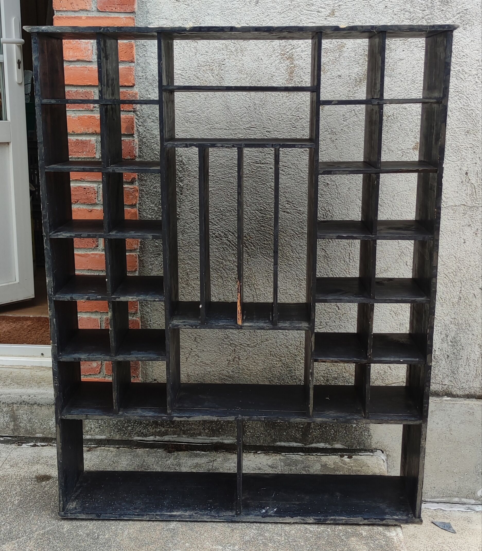 Vintage compartment cabinet