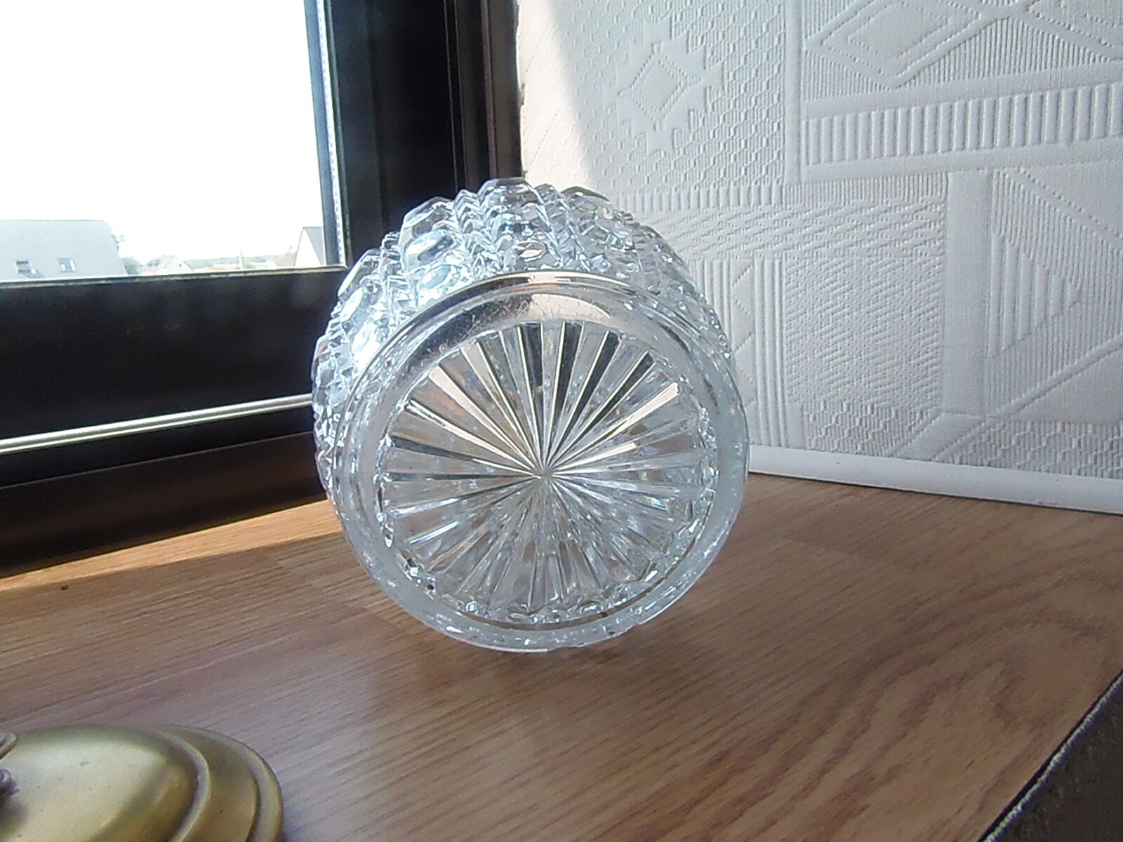Baccarat cake jar