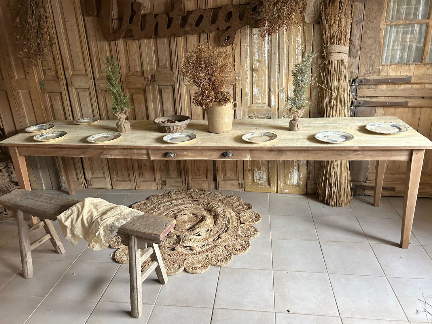 Large farmhouse table 292 cm