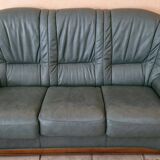 Three-seater sofa in green leather with a solid wood frame