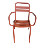 Chaise metalique bistrot