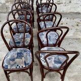 14 chaises bistrot N°18 en bois courbé