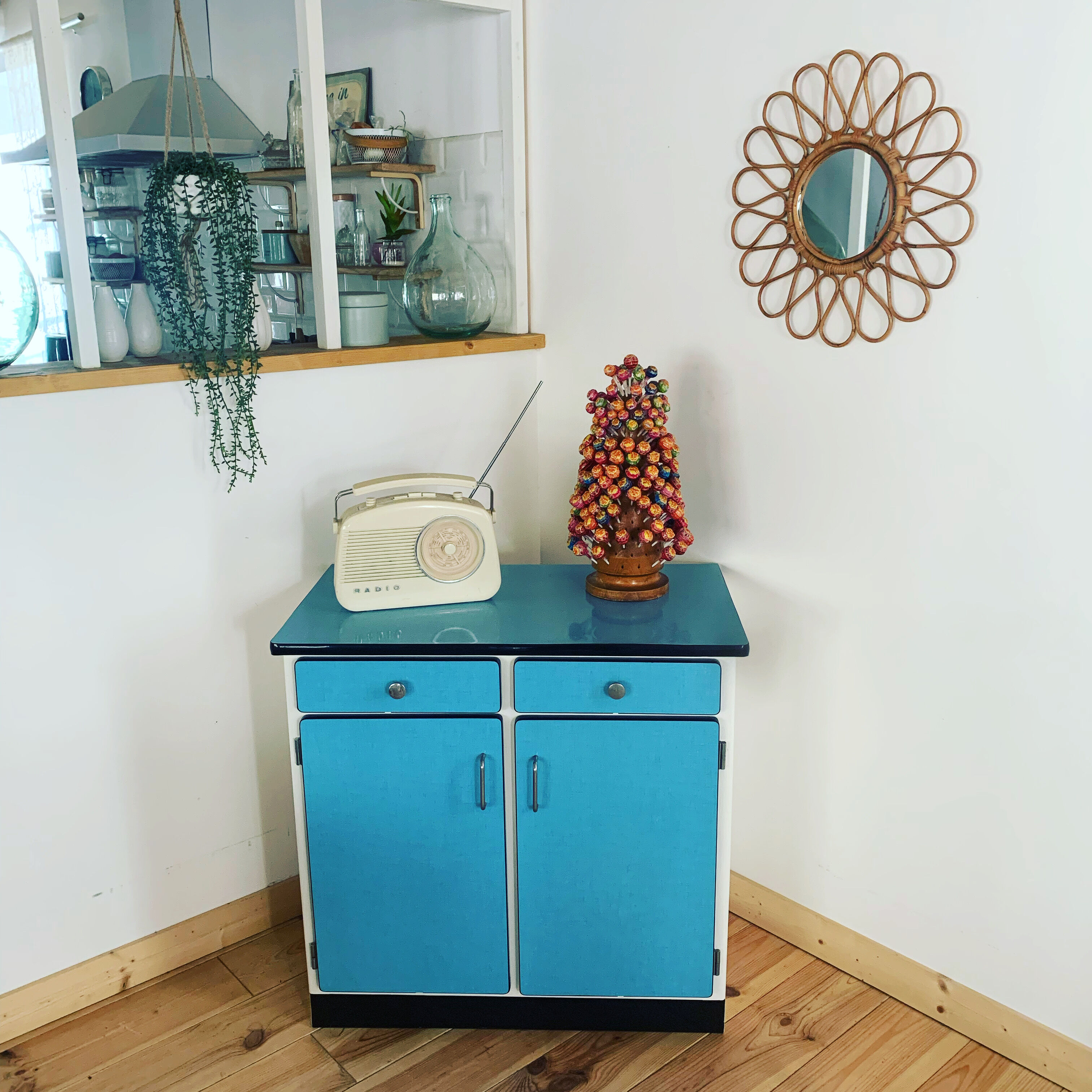 Vintage sideboard in blue formica