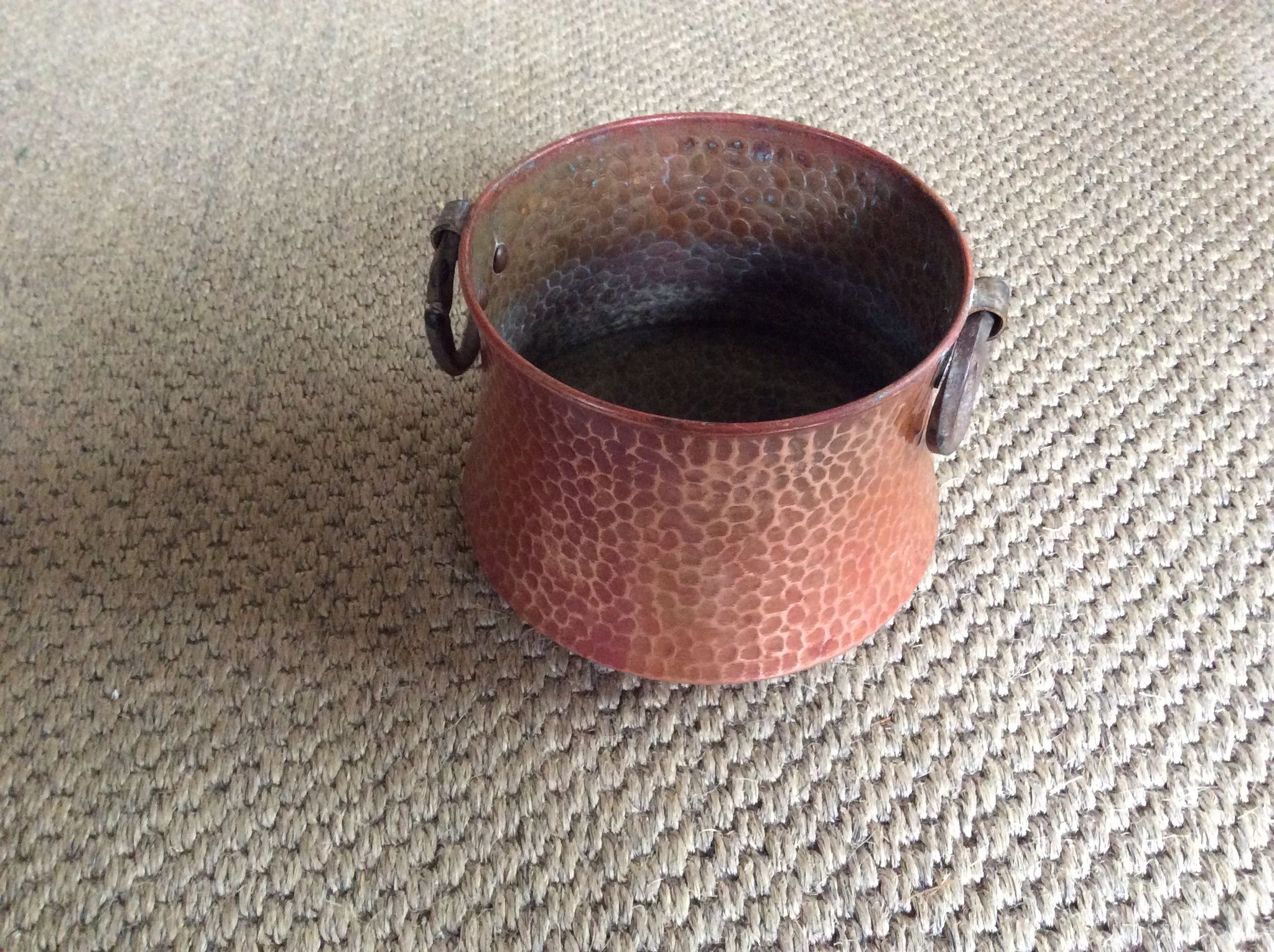 Copper pot cache