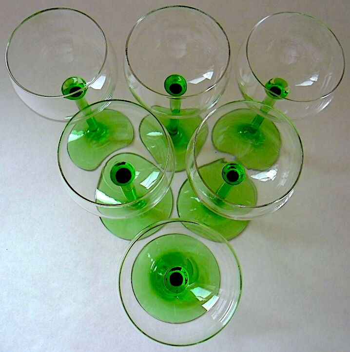 Suite de six verres à vin du Rhin en cristal