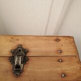 Wooden suitcase for old deco