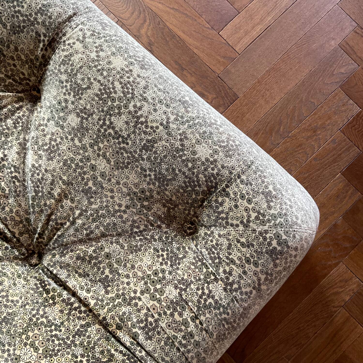 Kali Ligne Roset vintage sofa from the 70s