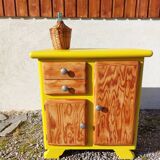 Compass foot cabinet